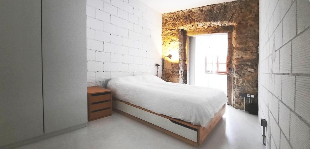 Loft-Atelier En Oviedo Apartment Luaran gambar